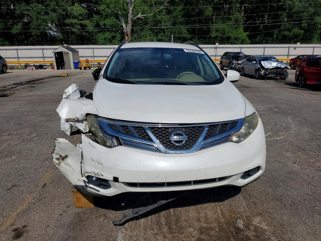 Nissan Murano S