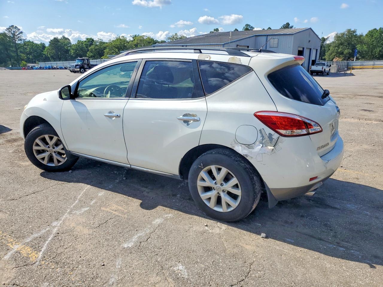 Nissan Murano S