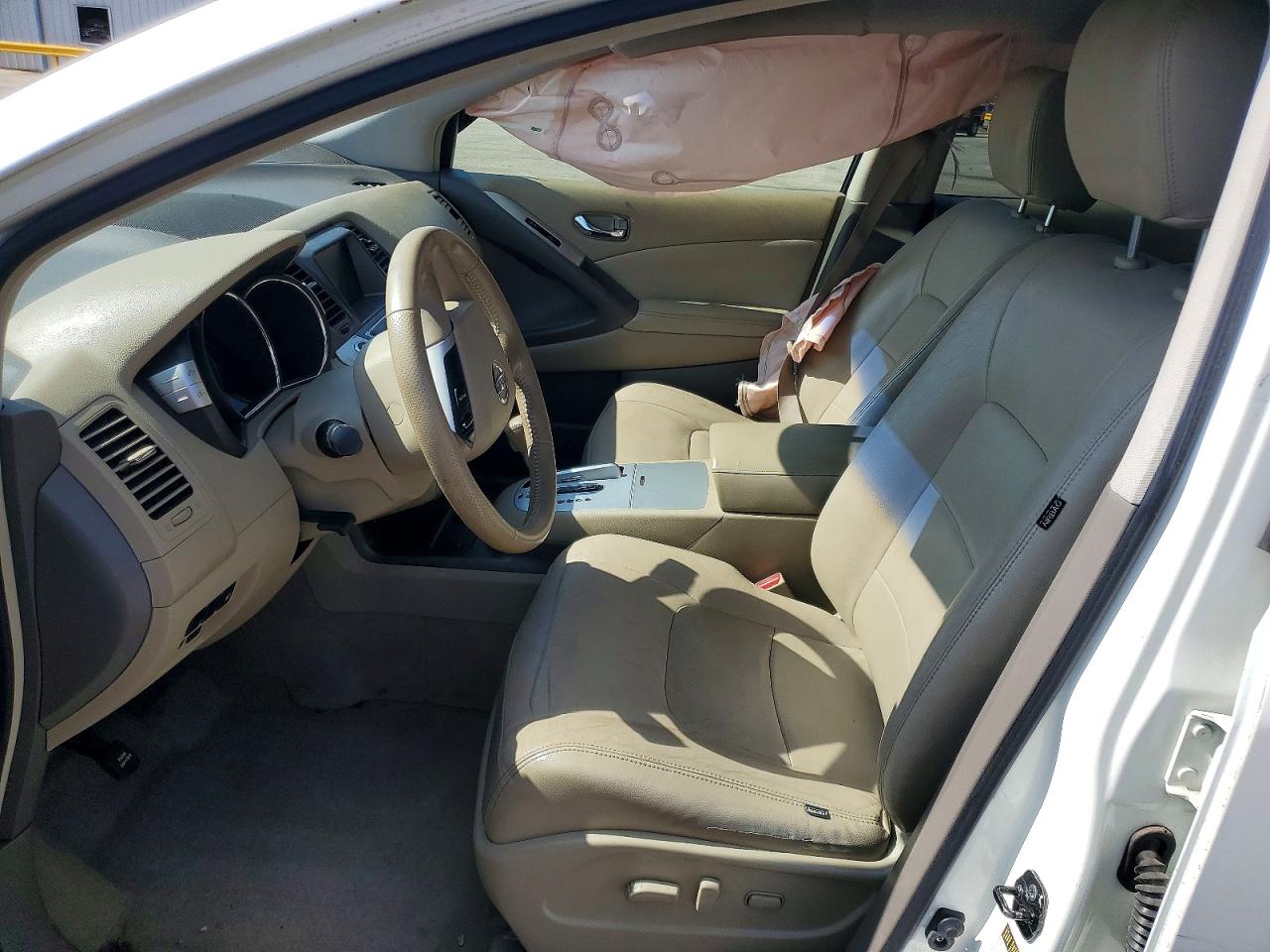 Nissan Murano S