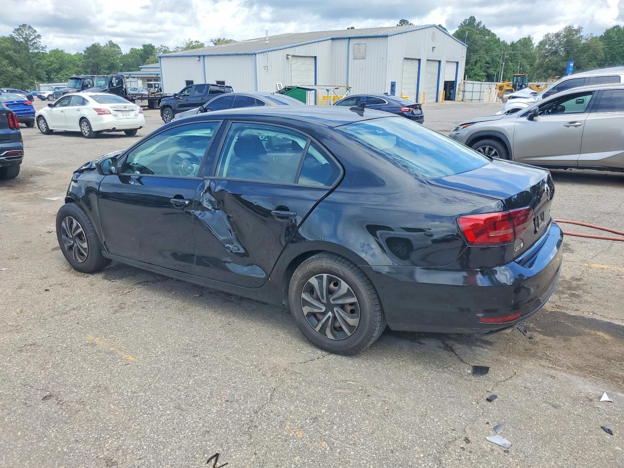 Volkswagen Jetta S