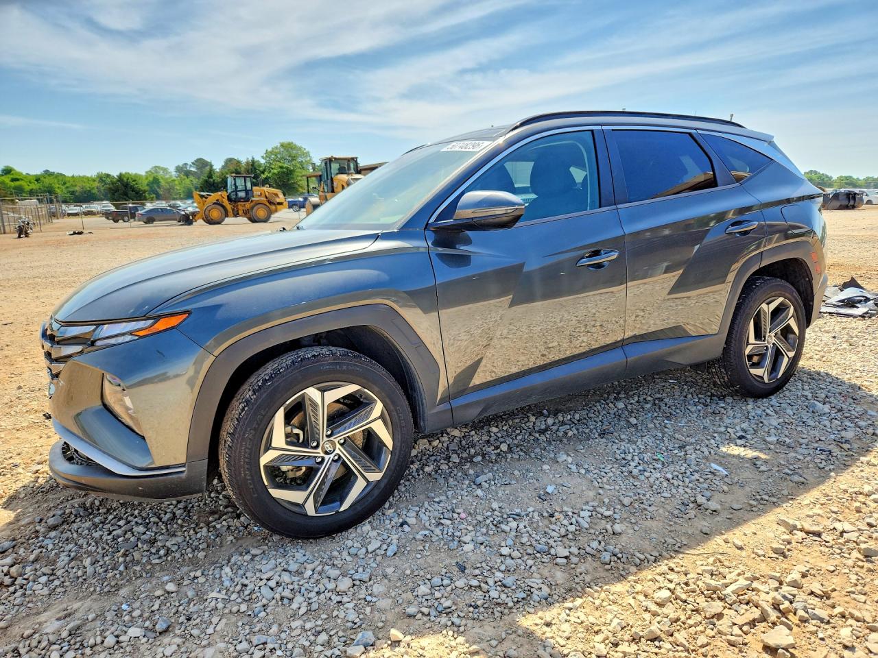 Salvage Hyundai TUCSON Image