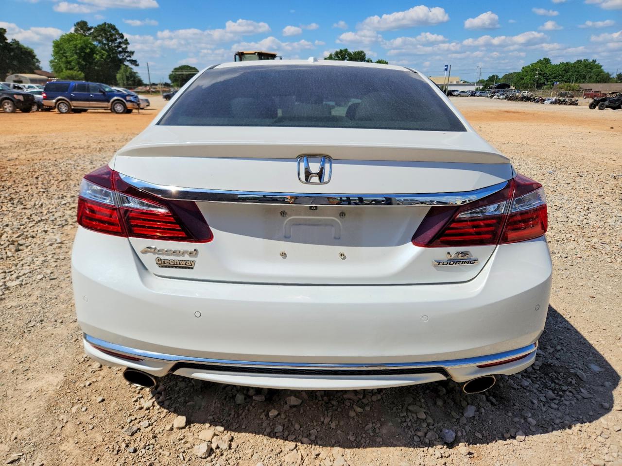 Honda Accord Touring