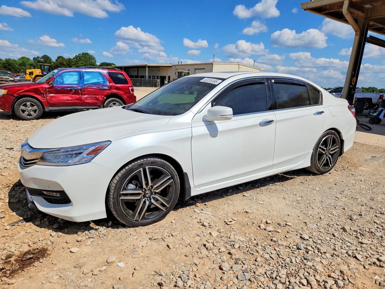 Salvage Honda Accord Image