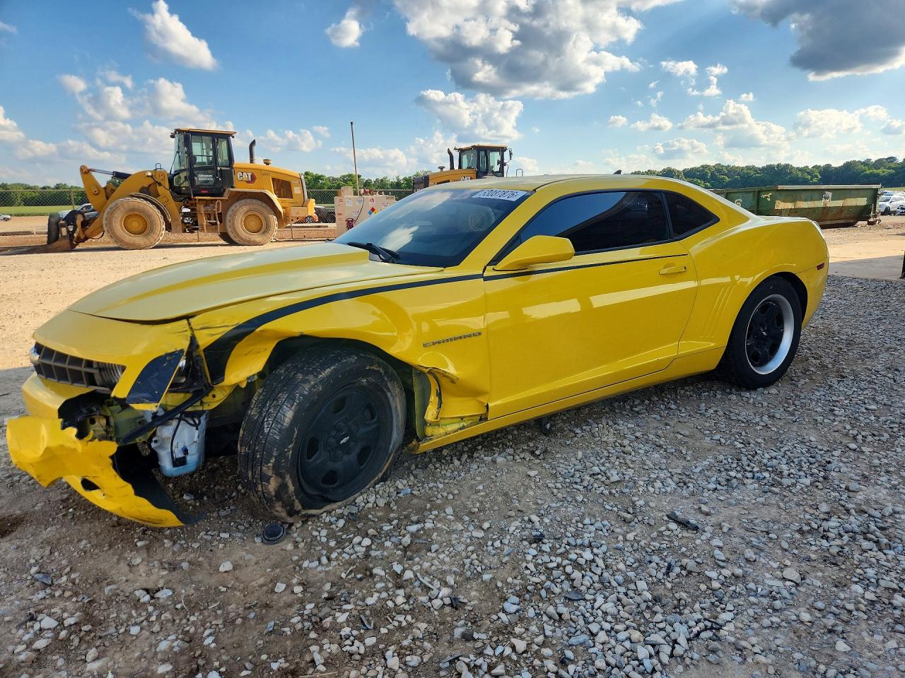 Salvage Chevrolet Camaro Image