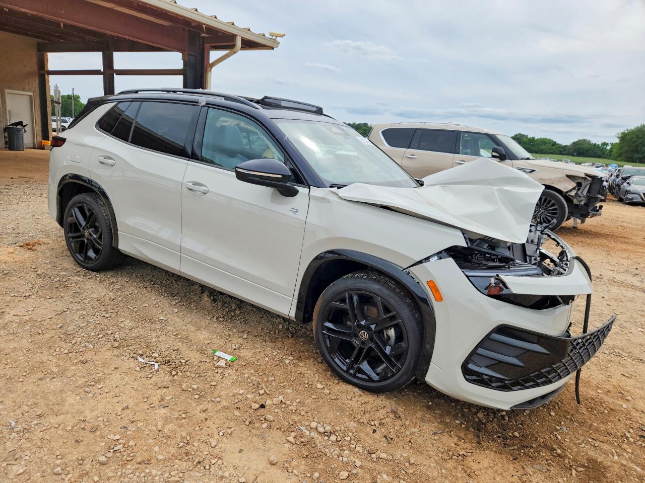 Volkswagen Tiguan Se R-line Black