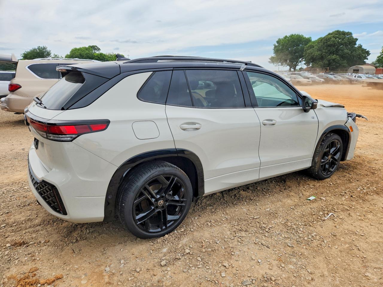 Volkswagen Tiguan Se R-line Black