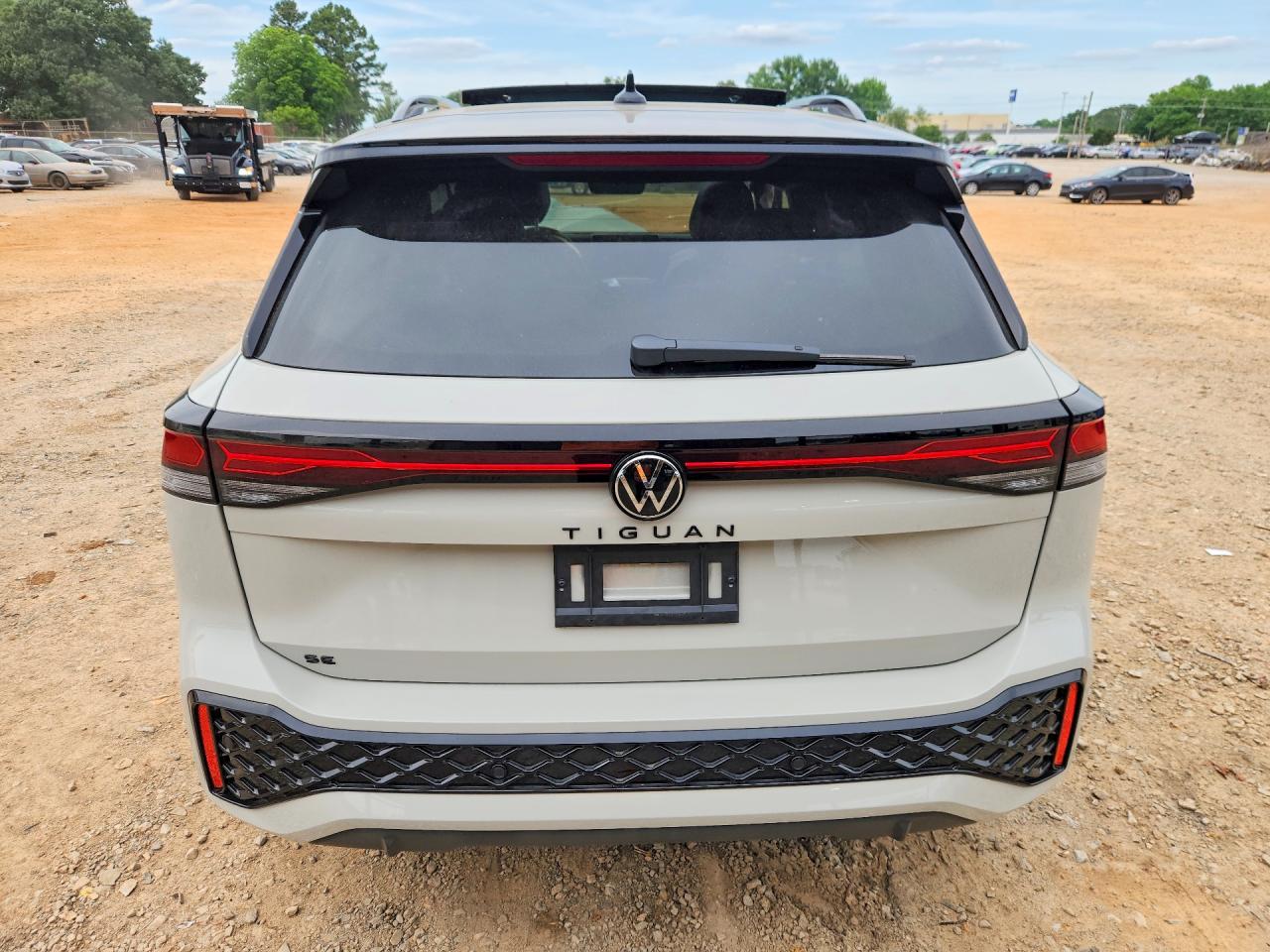 Volkswagen Tiguan Se R-line Black