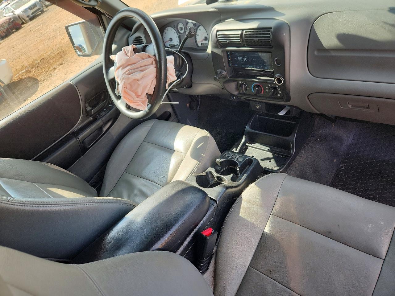 Ford Ranger Super Cab