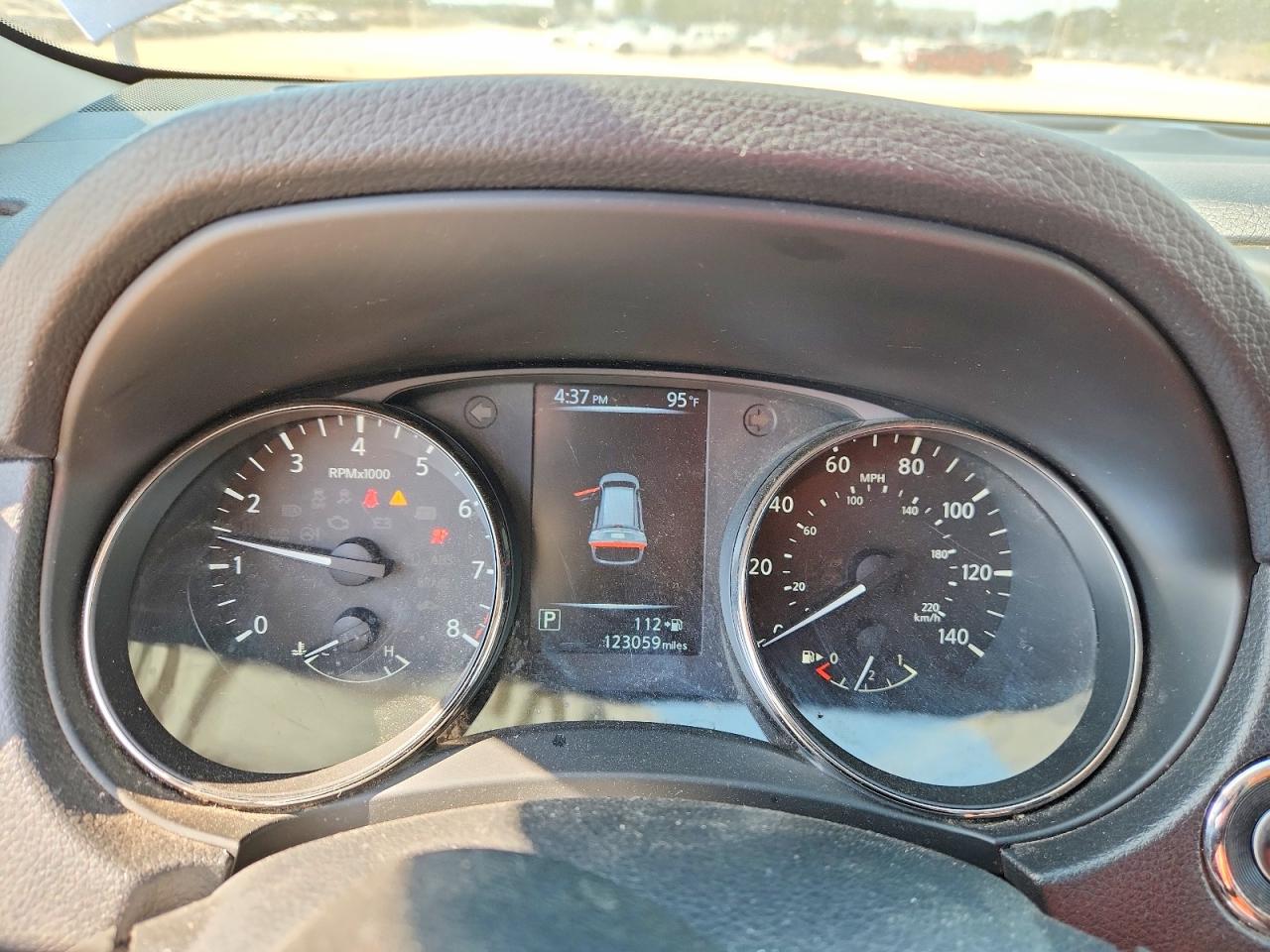 Nissan Rogue Sv