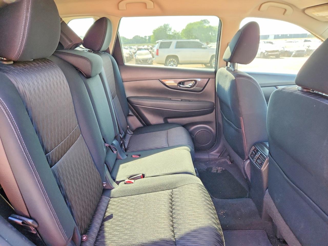 Nissan Rogue Sv