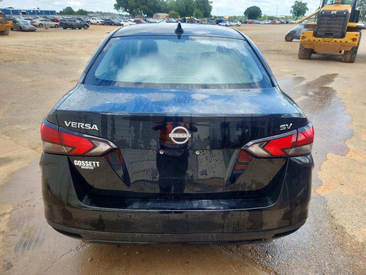 Nissan Versa Sv