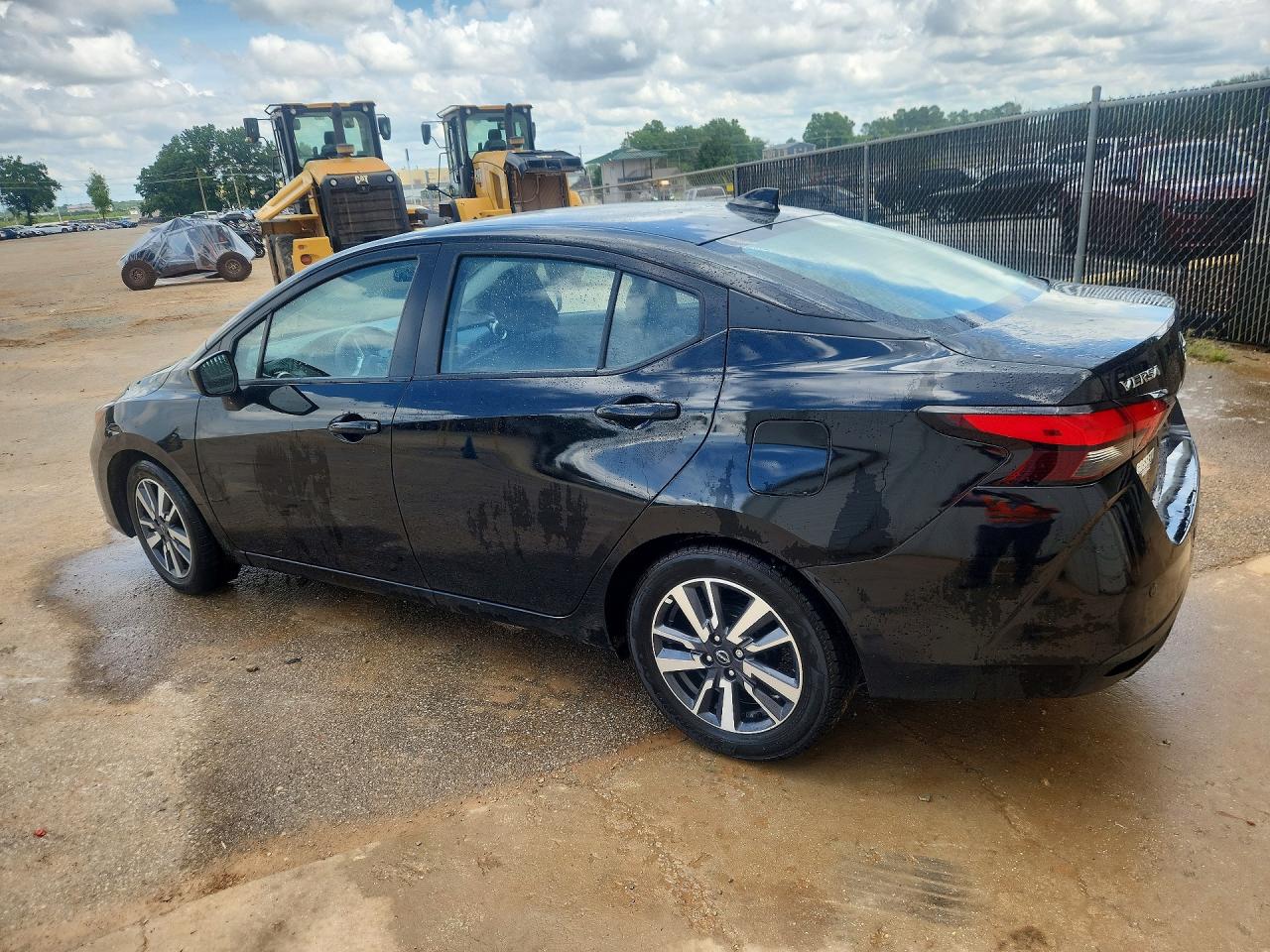 Nissan Versa Sv