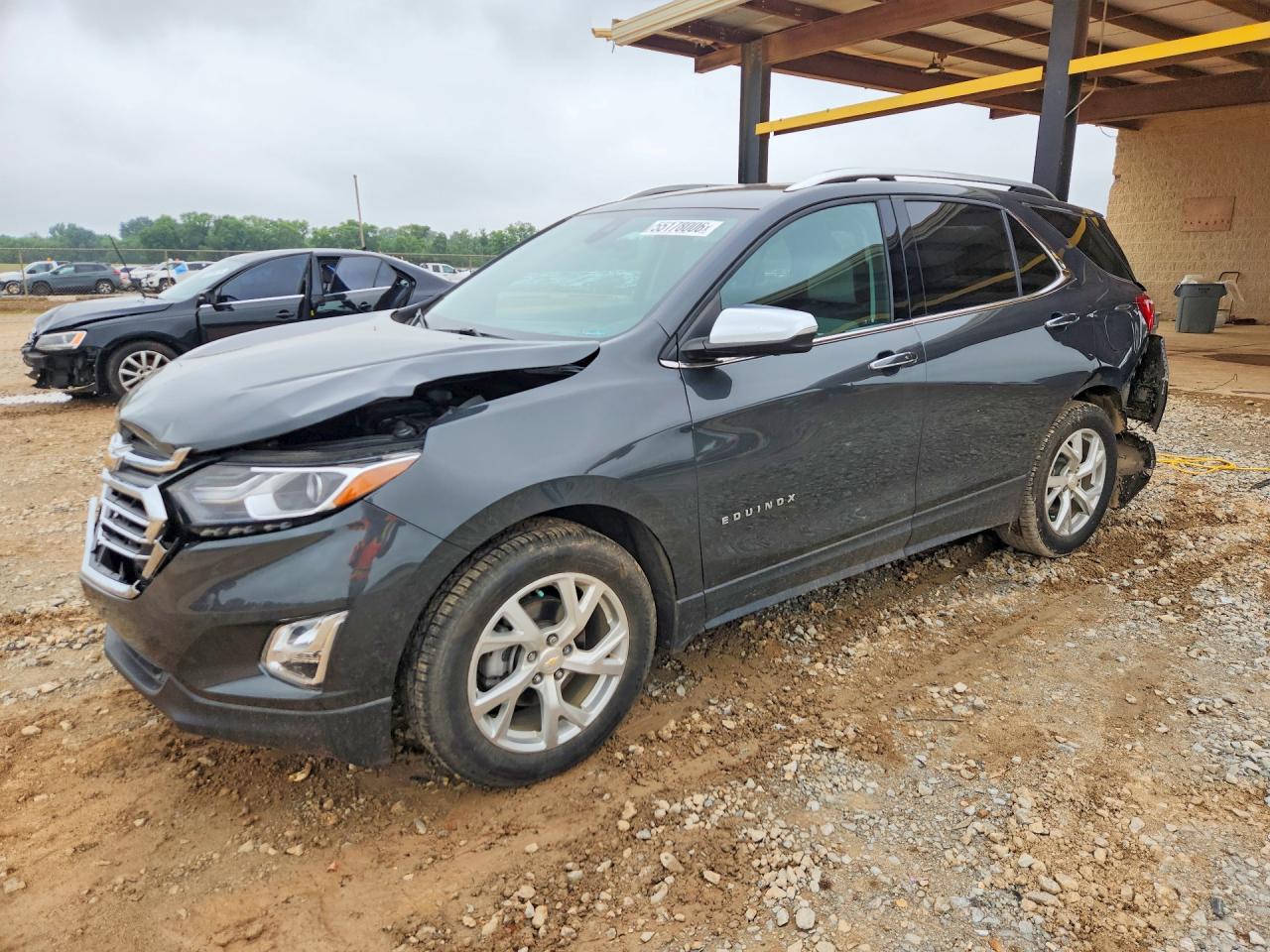 Salvage Chevrolet Equinox Image