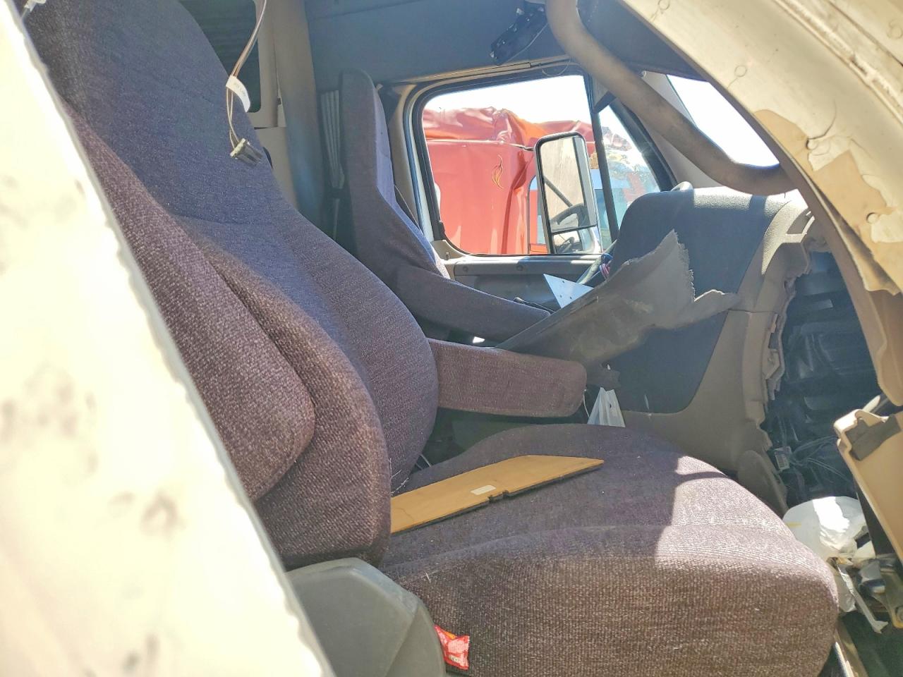 Freightliner Cascadia 125