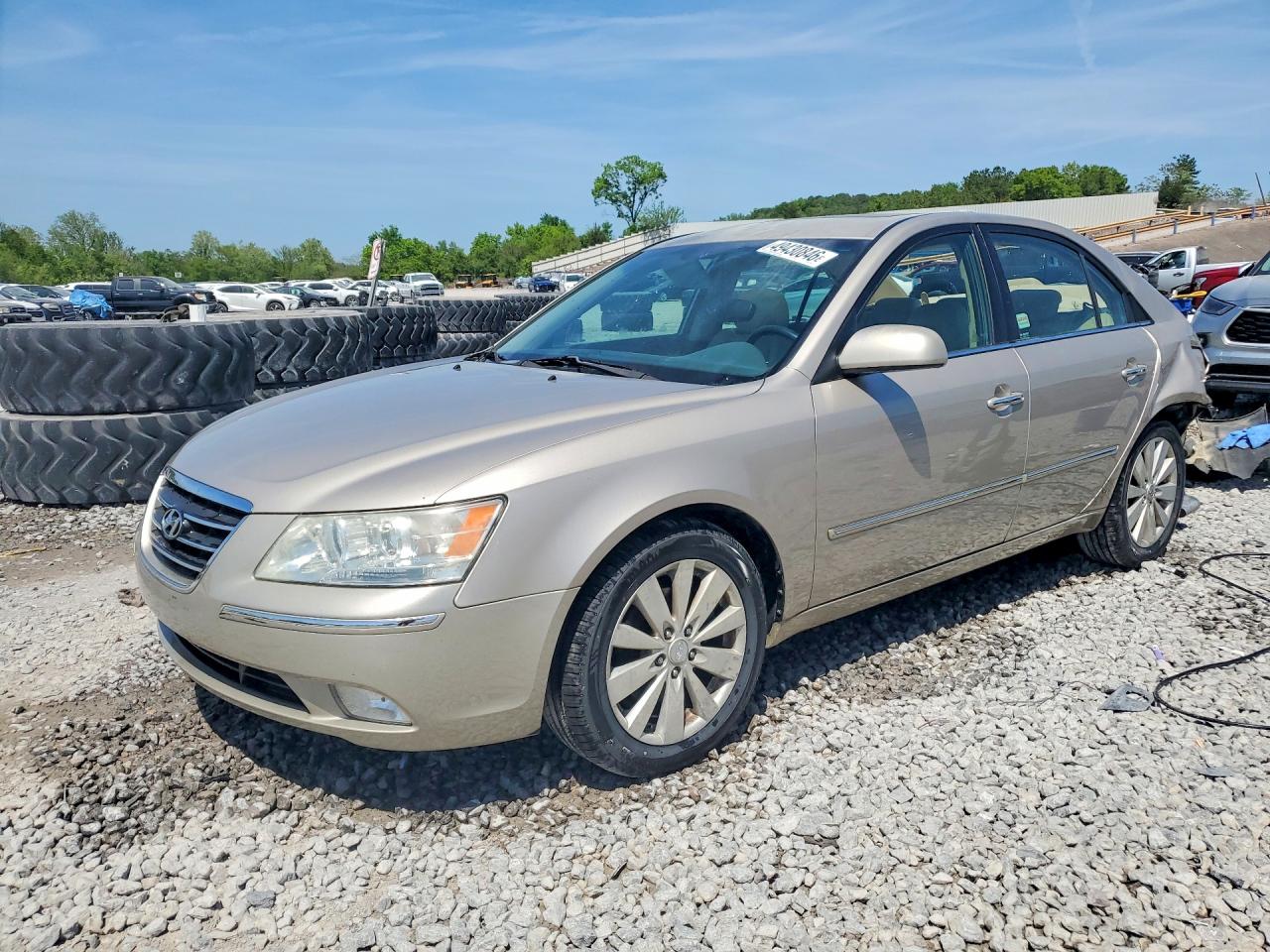Salvage Hyundai SONATA Image