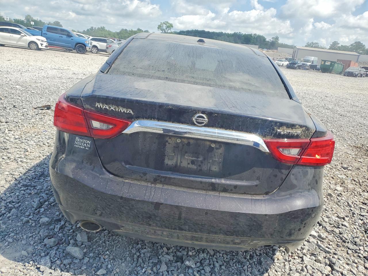 Nissan Maxima