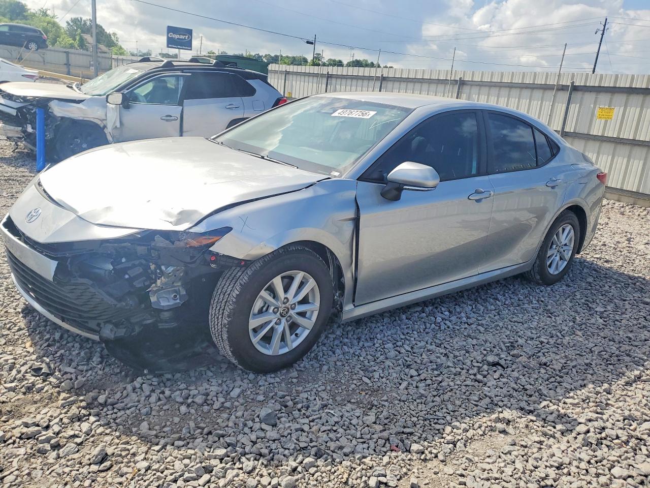 Salvage Toyota Camry Image