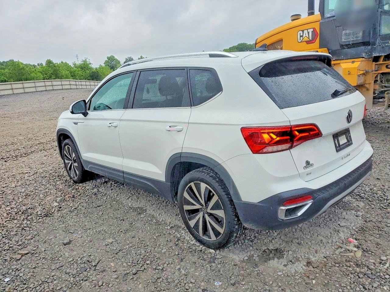 Volkswagen Taos Se
