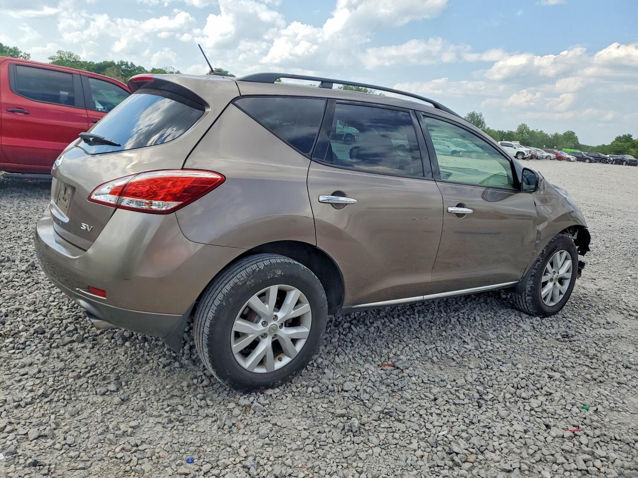 Nissan Murano S
