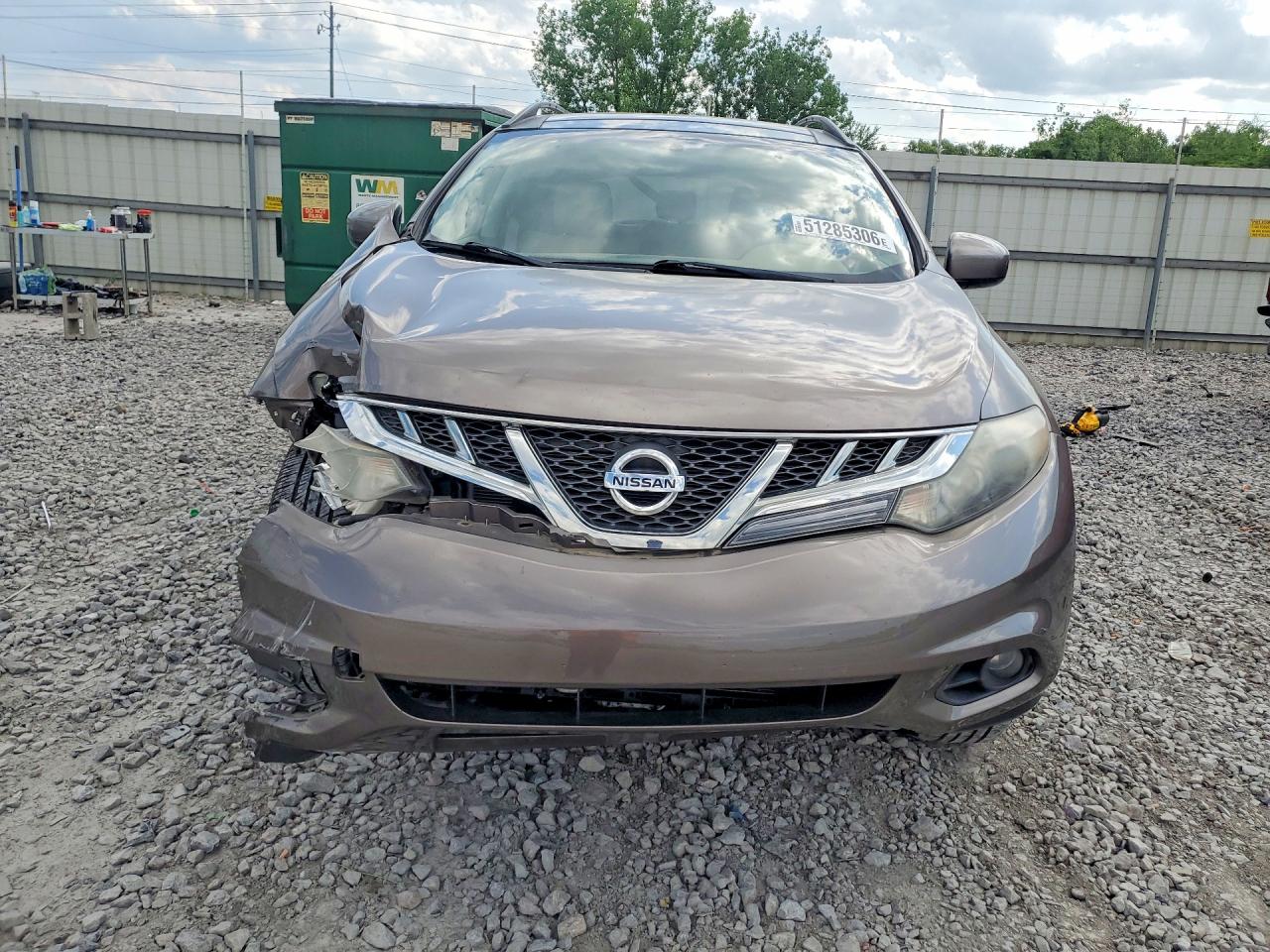 Nissan Murano S