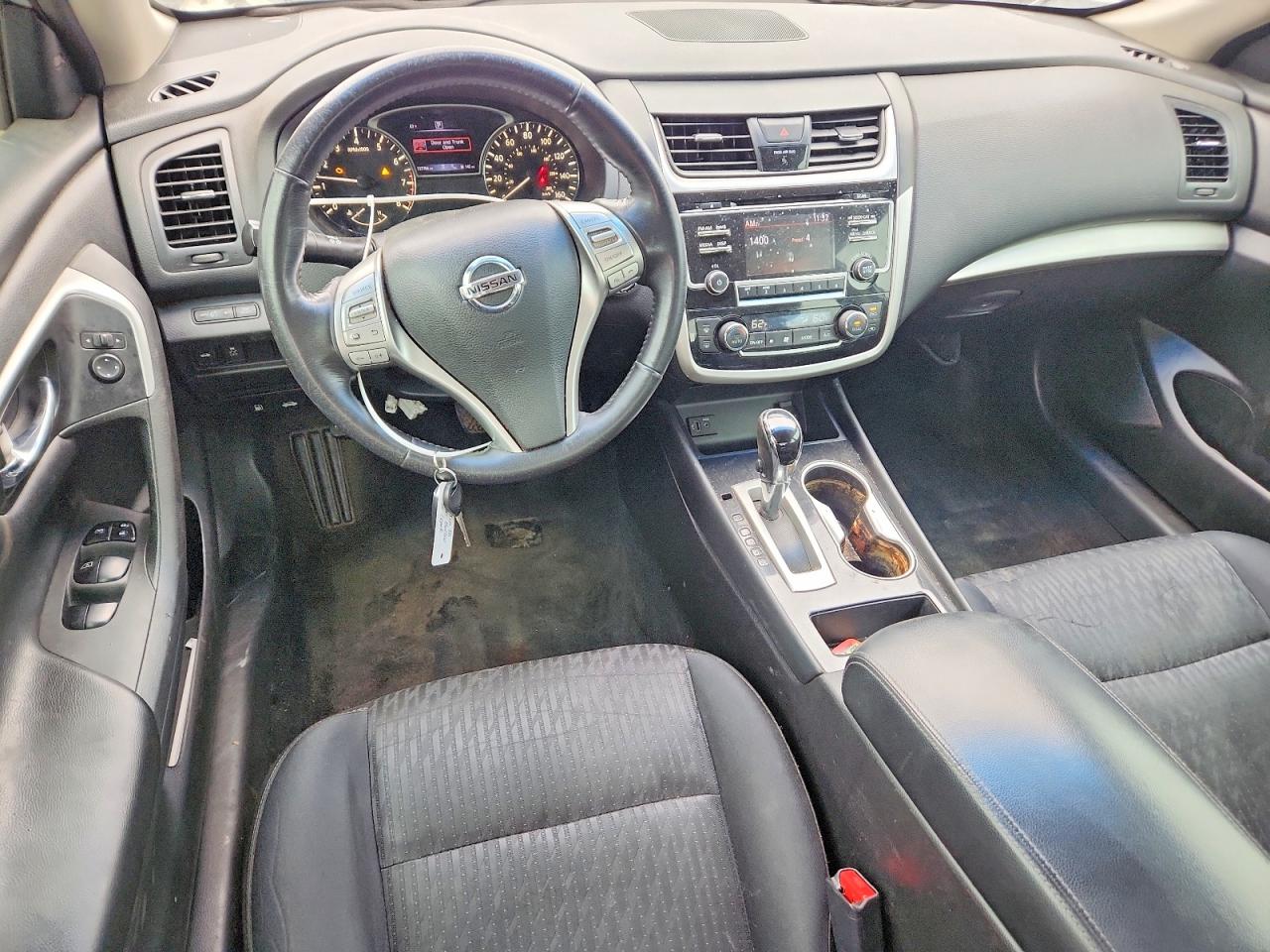 Nissan Altima 2.5 Sv