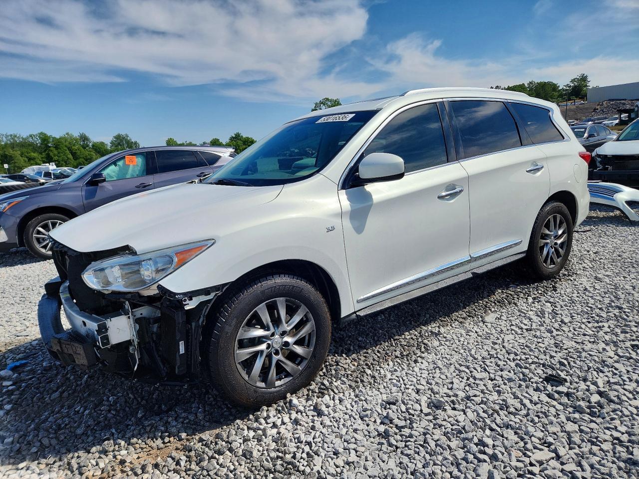 Salvage INFINITI Qx Image