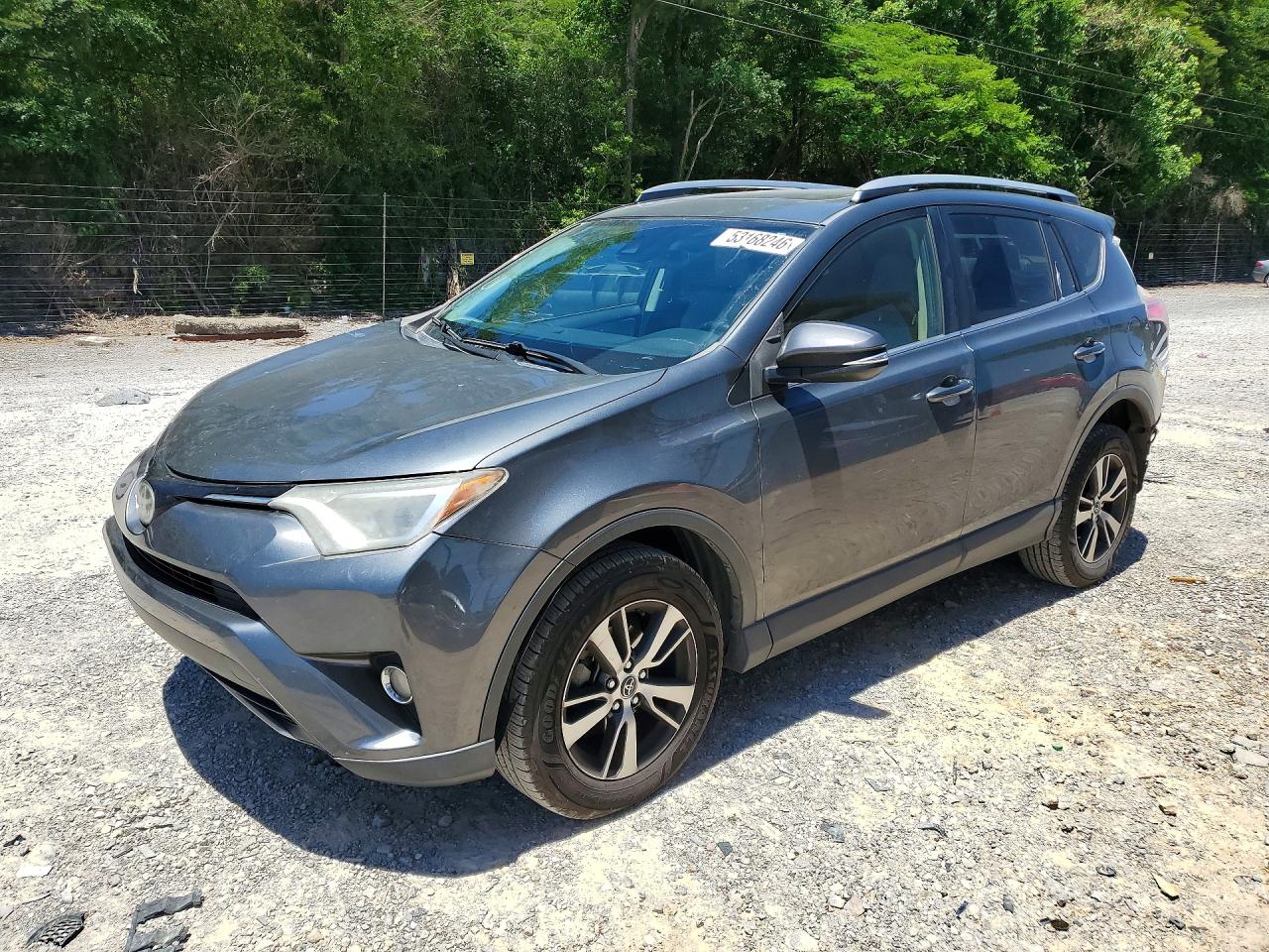 Salvage Toyota RAV4 Image