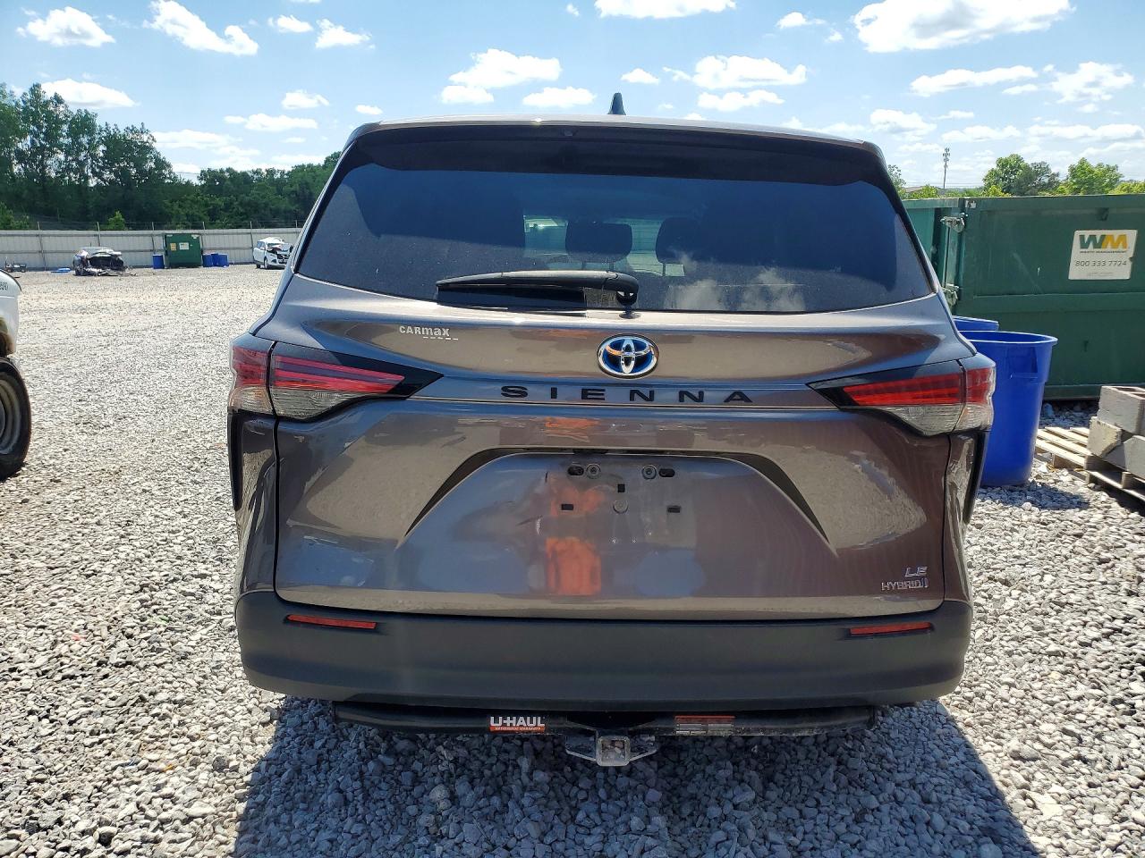 Toyota Sienna Le