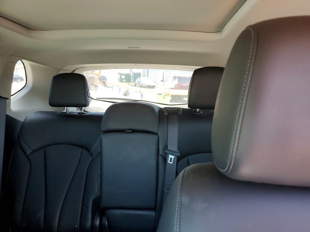 Buick Envision Essence