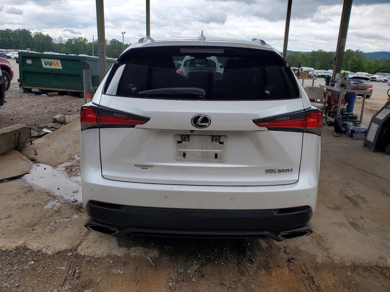 Lexus NX 300