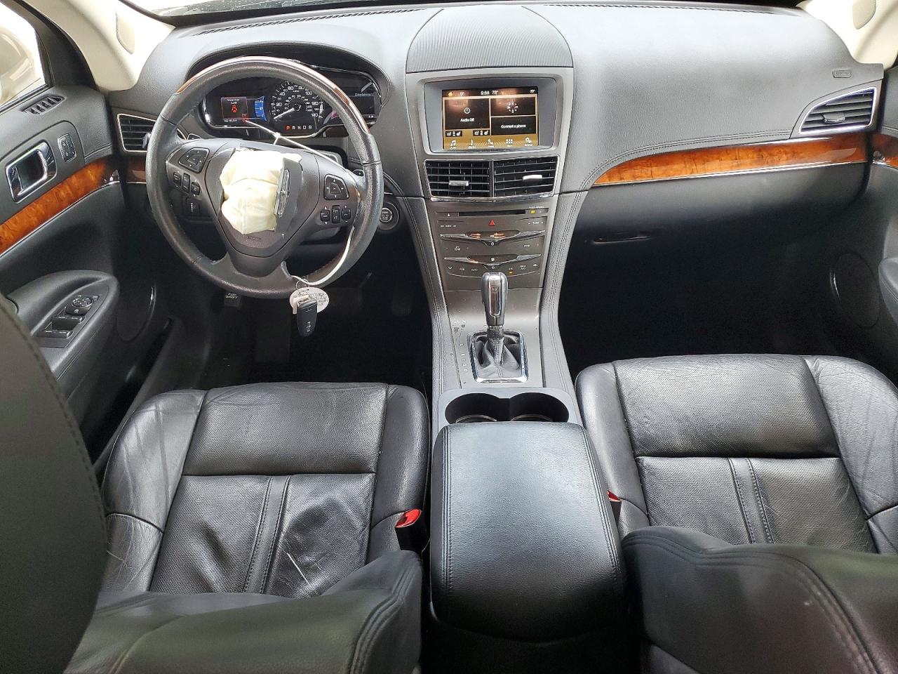 Lincoln MKT