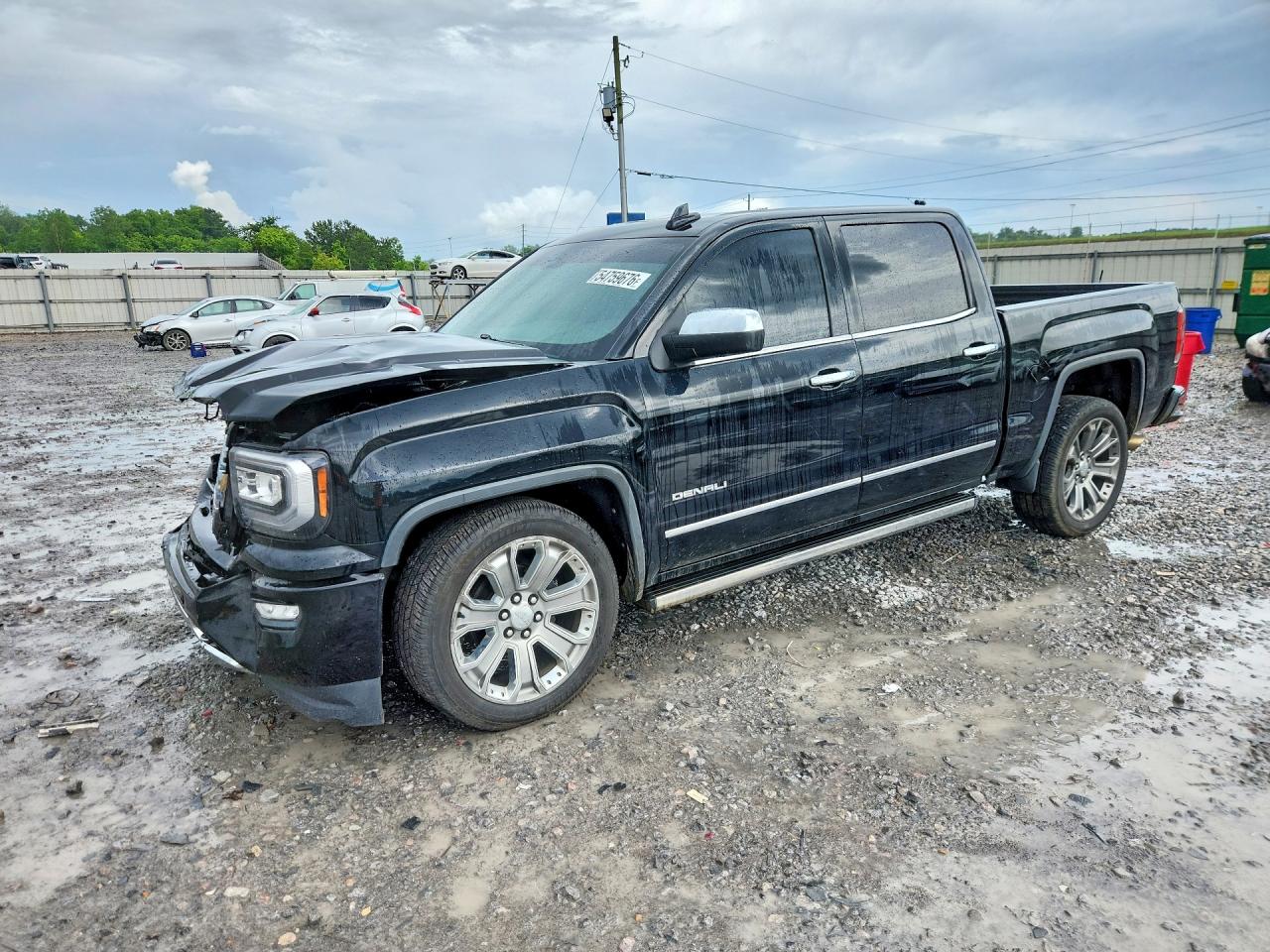 Salvage GMC Sierra Image