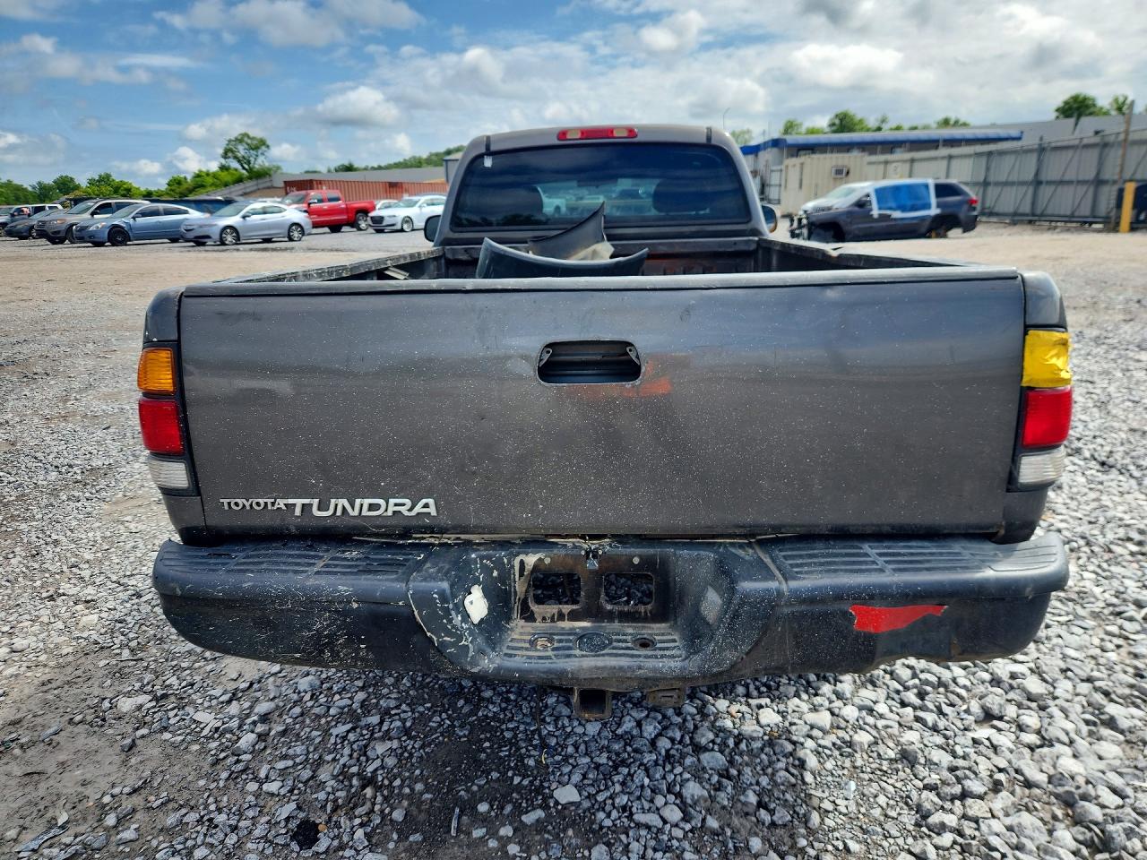Toyota Tundra Base