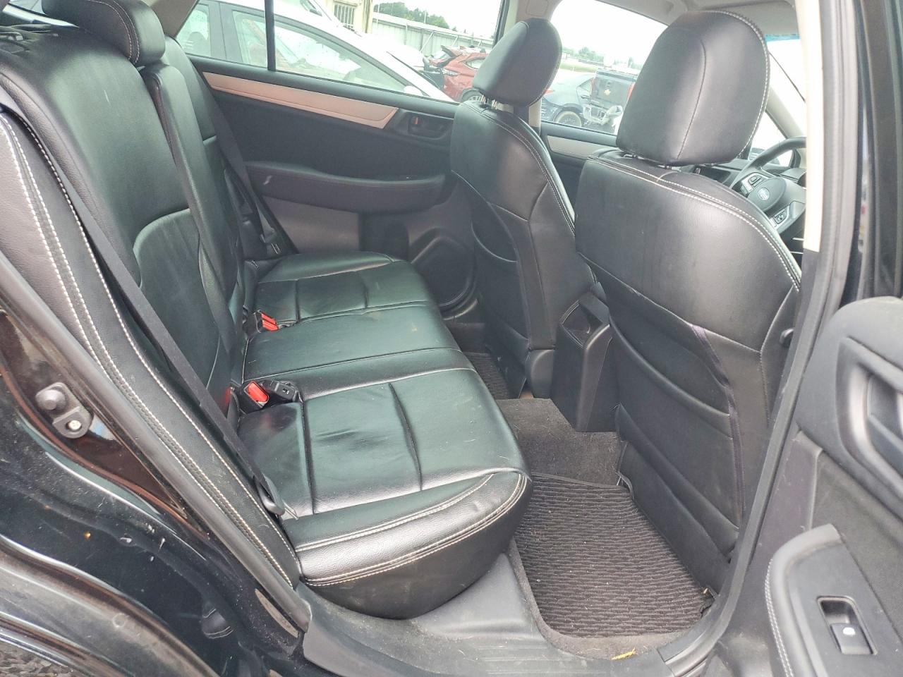 Subaru Outback 2.5i