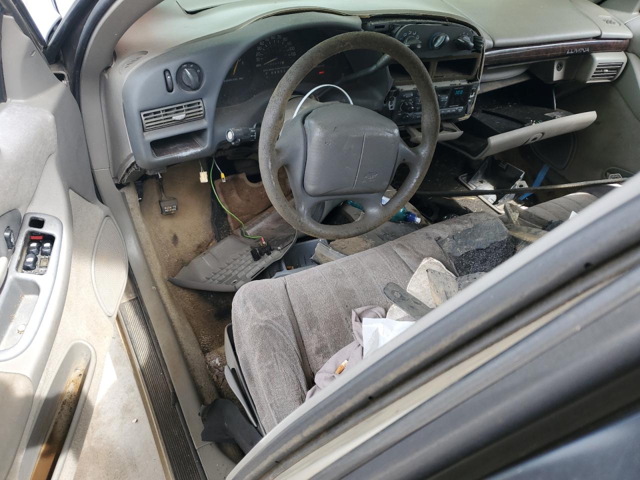 Chevrolet Lumina Base