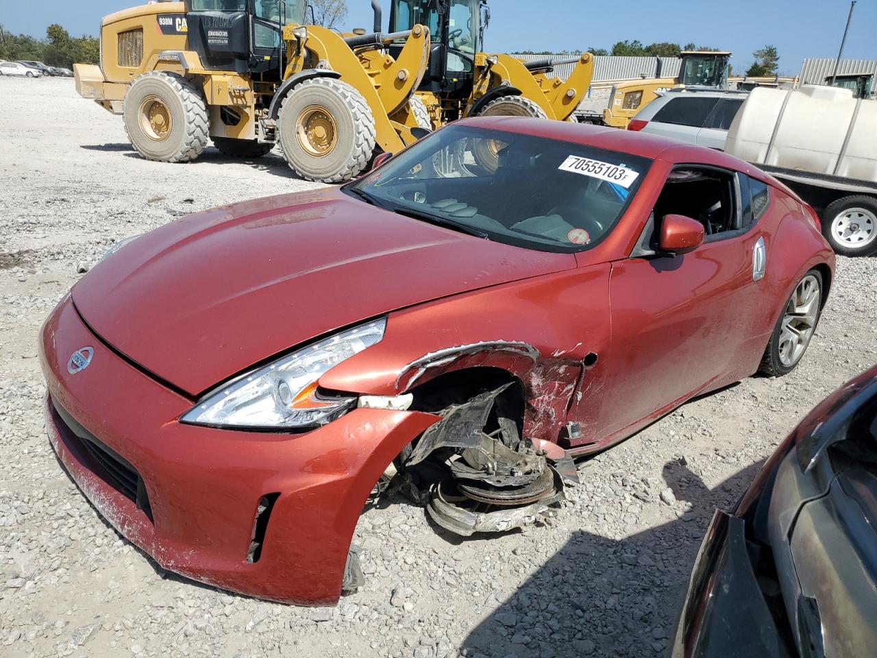 Salvage Nissan 370Z Image