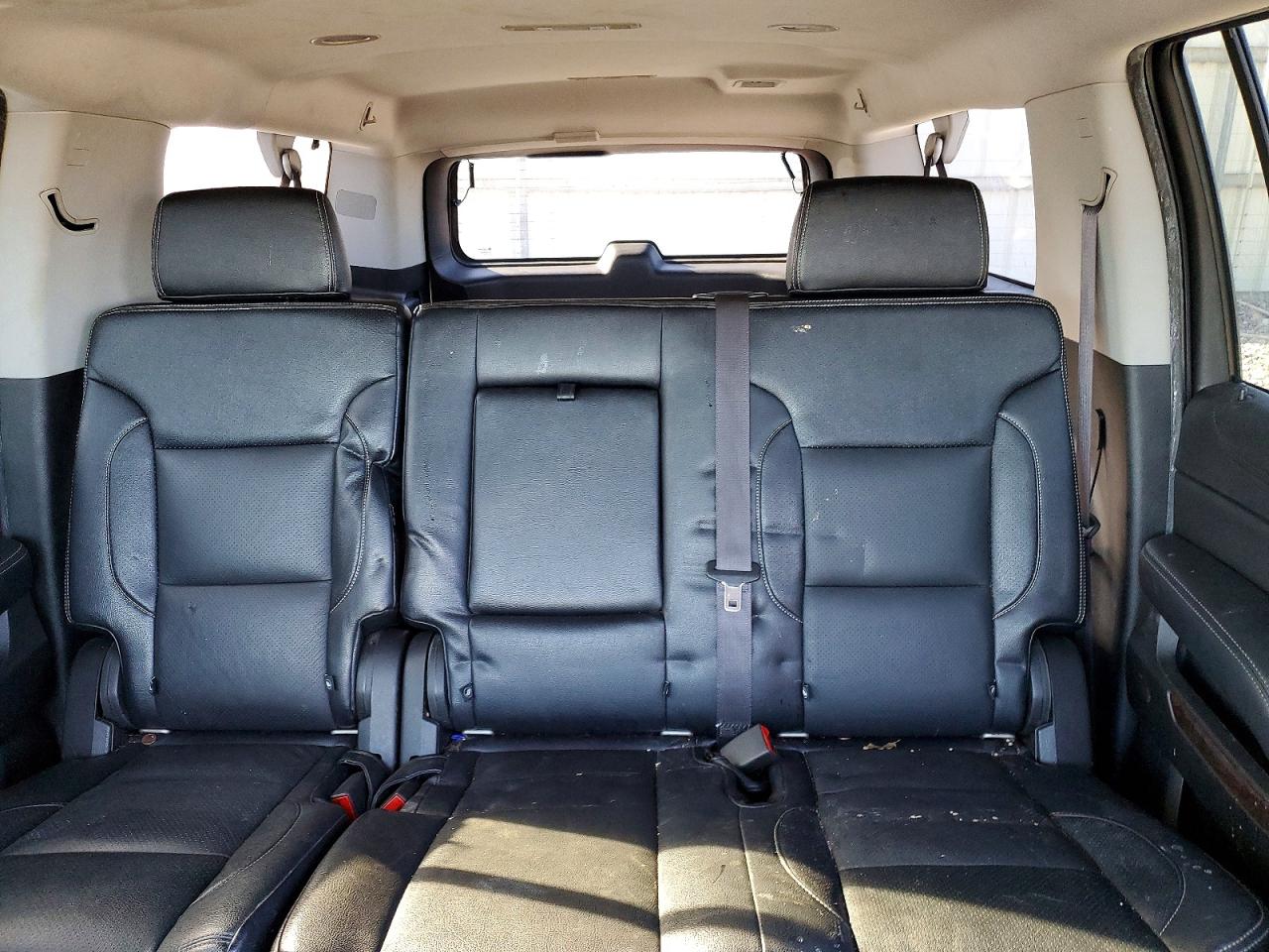 Chevrolet Suburban C1500 Ls