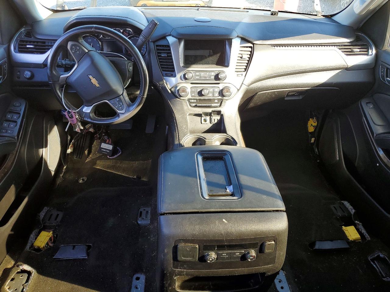 Chevrolet Suburban C1500 Ls