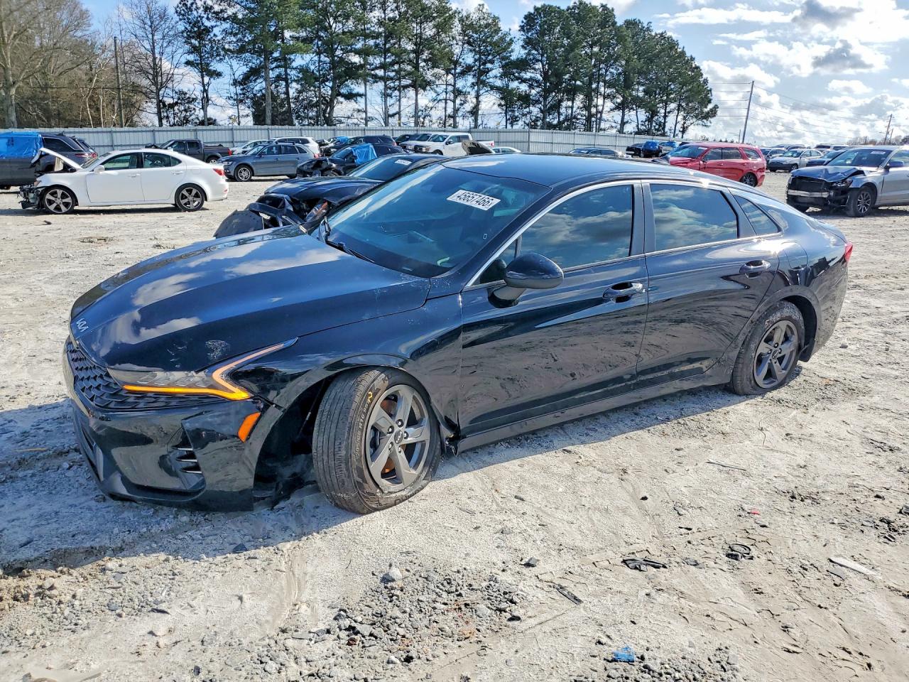 Salvage Kia K5 Image