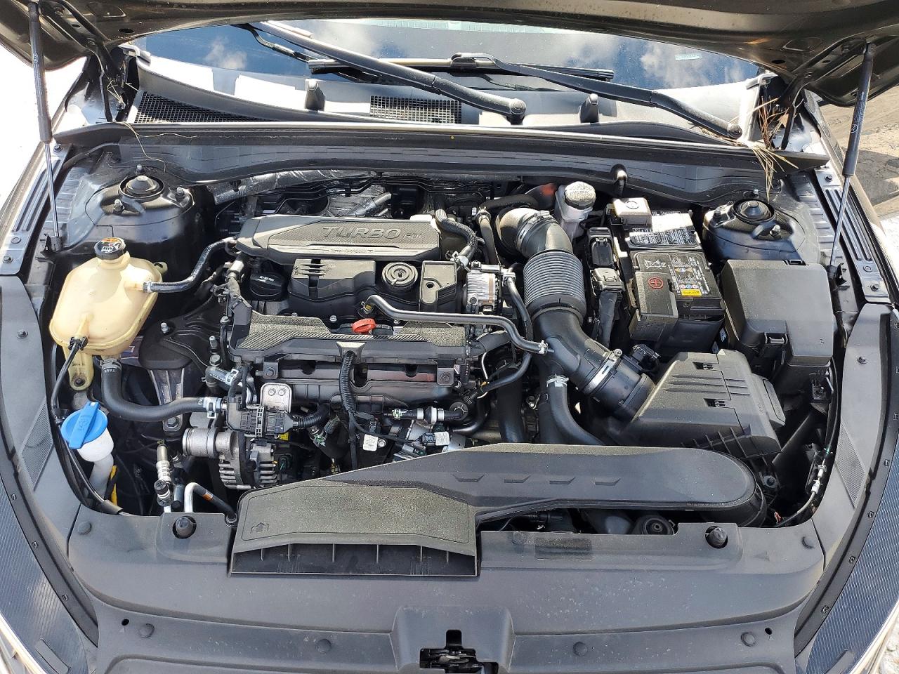 Kia K5 Lxs