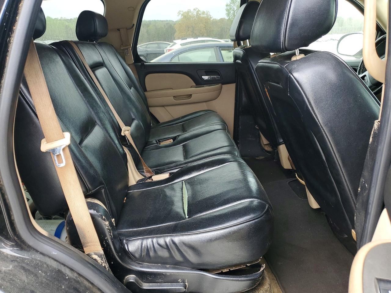 Chevrolet Tahoe C1500