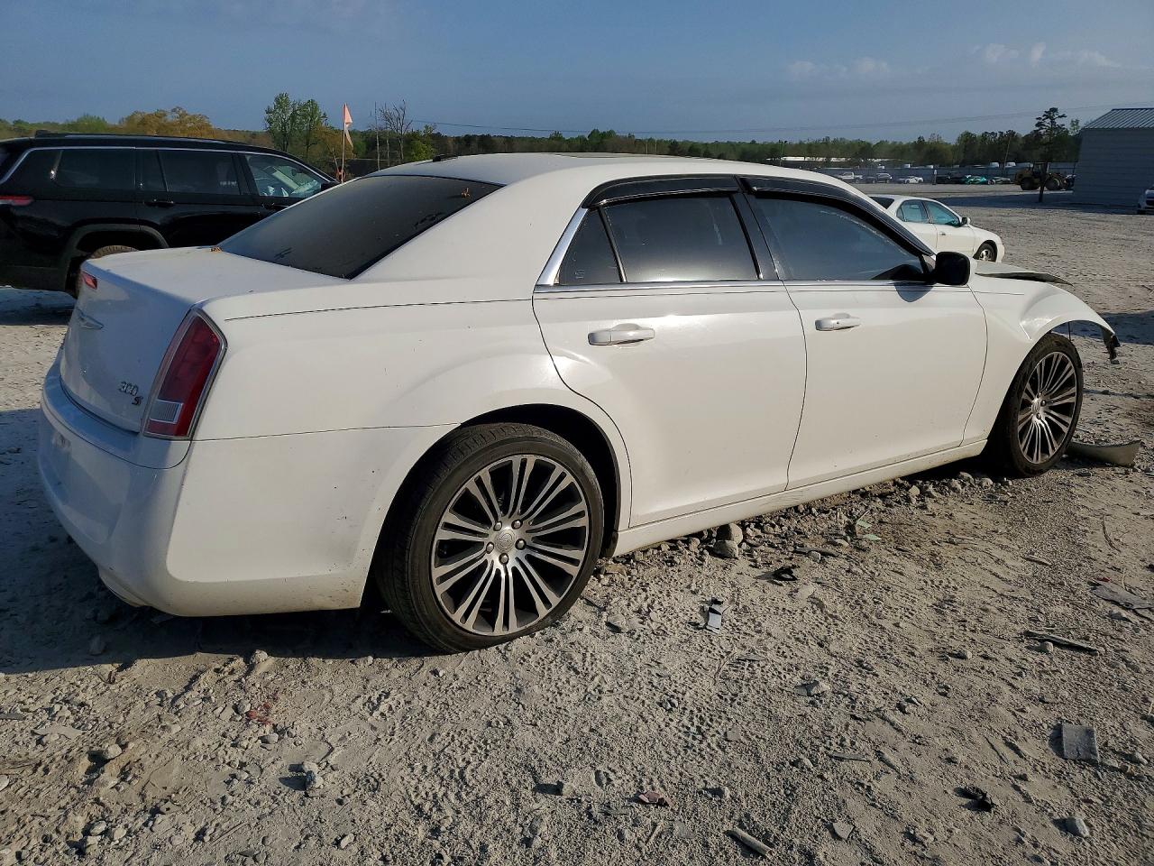 Chrysler 300 S