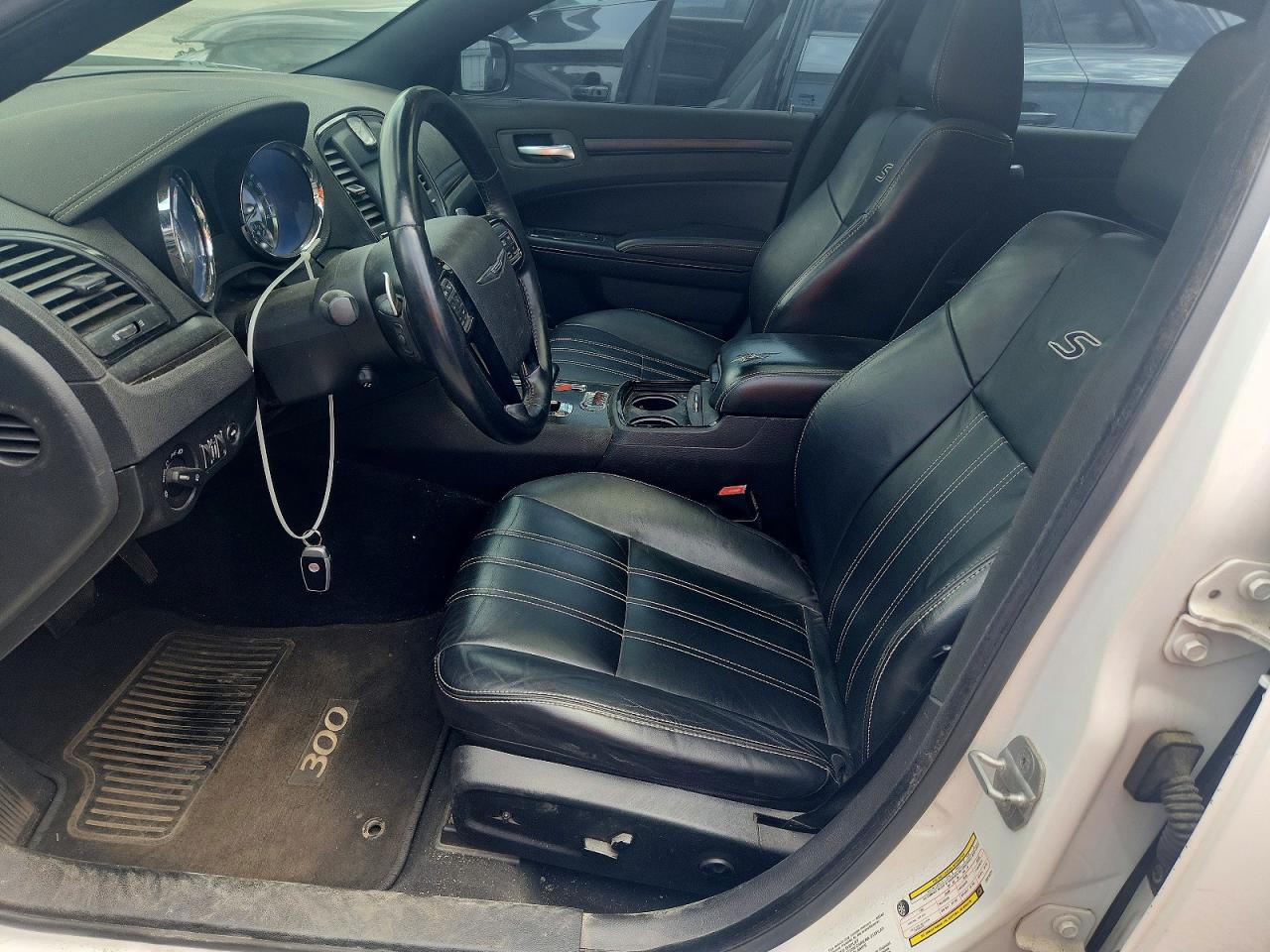 Chrysler 300 S