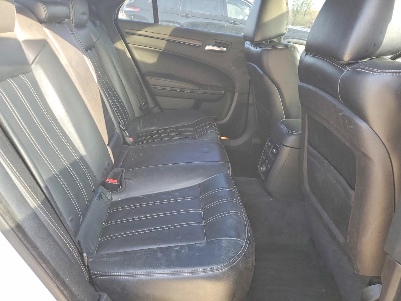 Chrysler 300 S