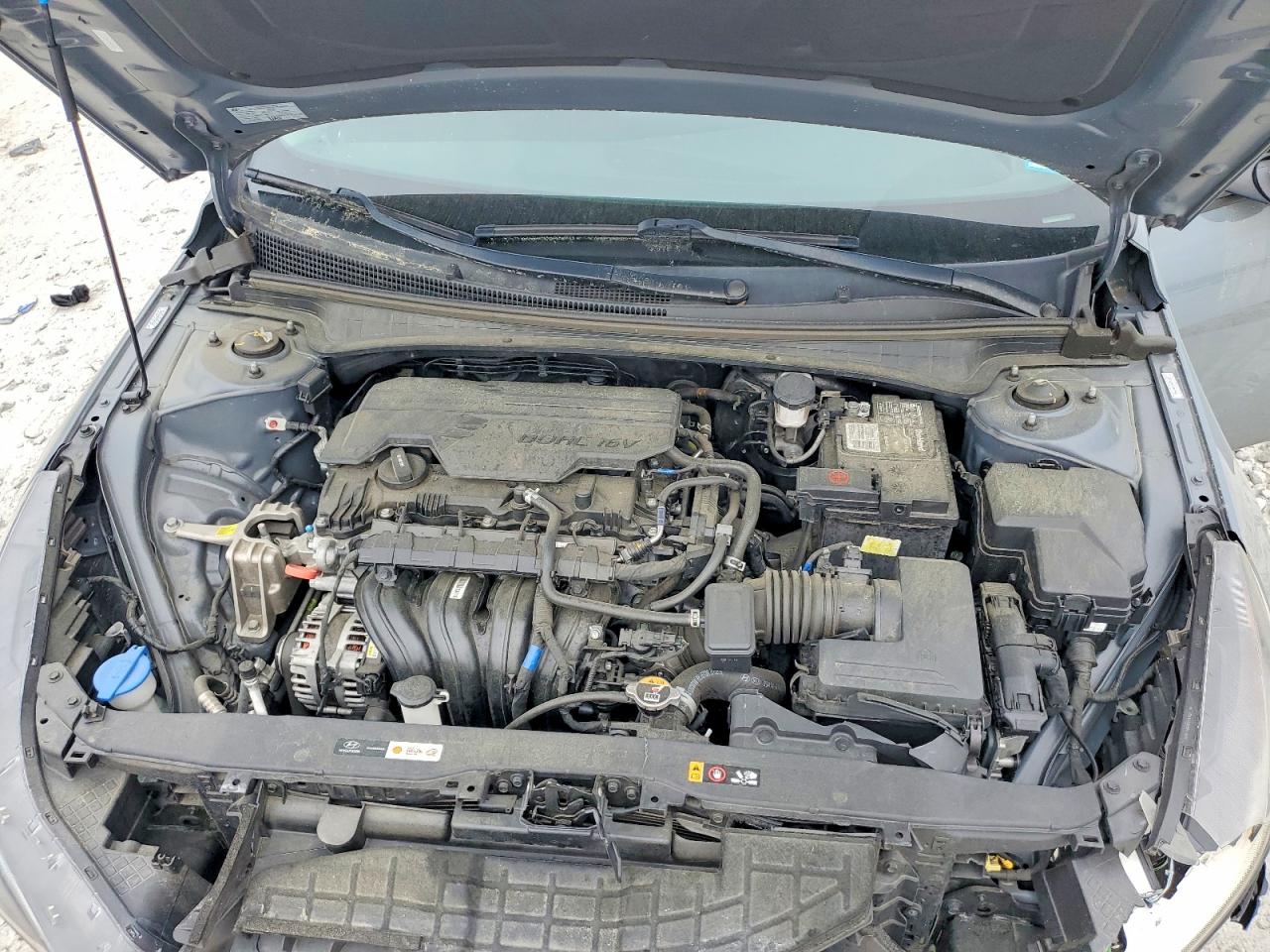 Hyundai ELANTRA Sel