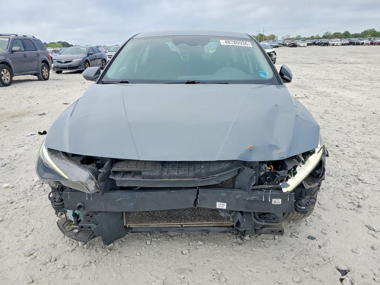 Hyundai ELANTRA Sel
