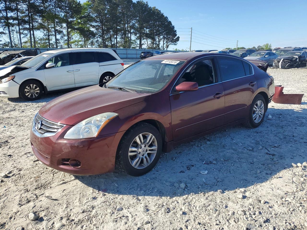 Salvage Nissan Altima Image