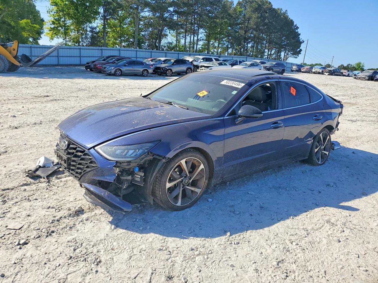 Salvage Hyundai SONATA Image