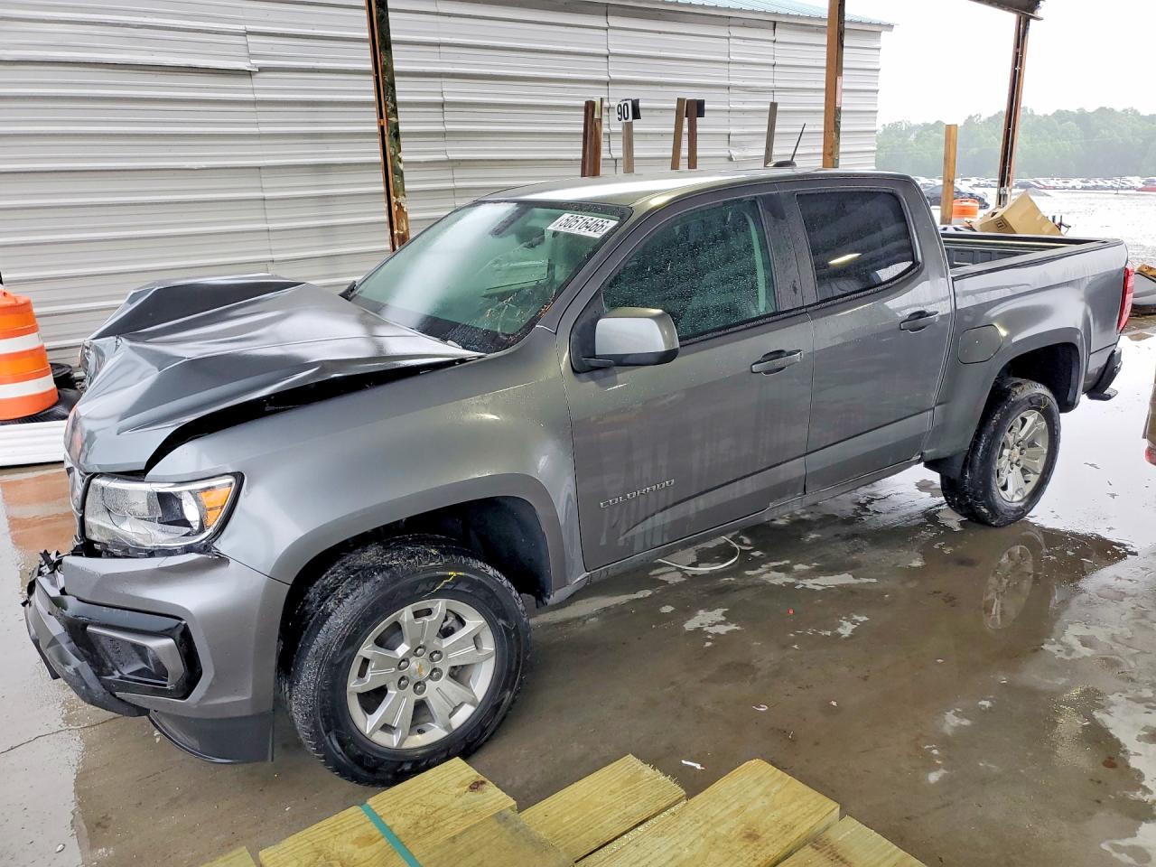Salvage Chevrolet Colorado Image