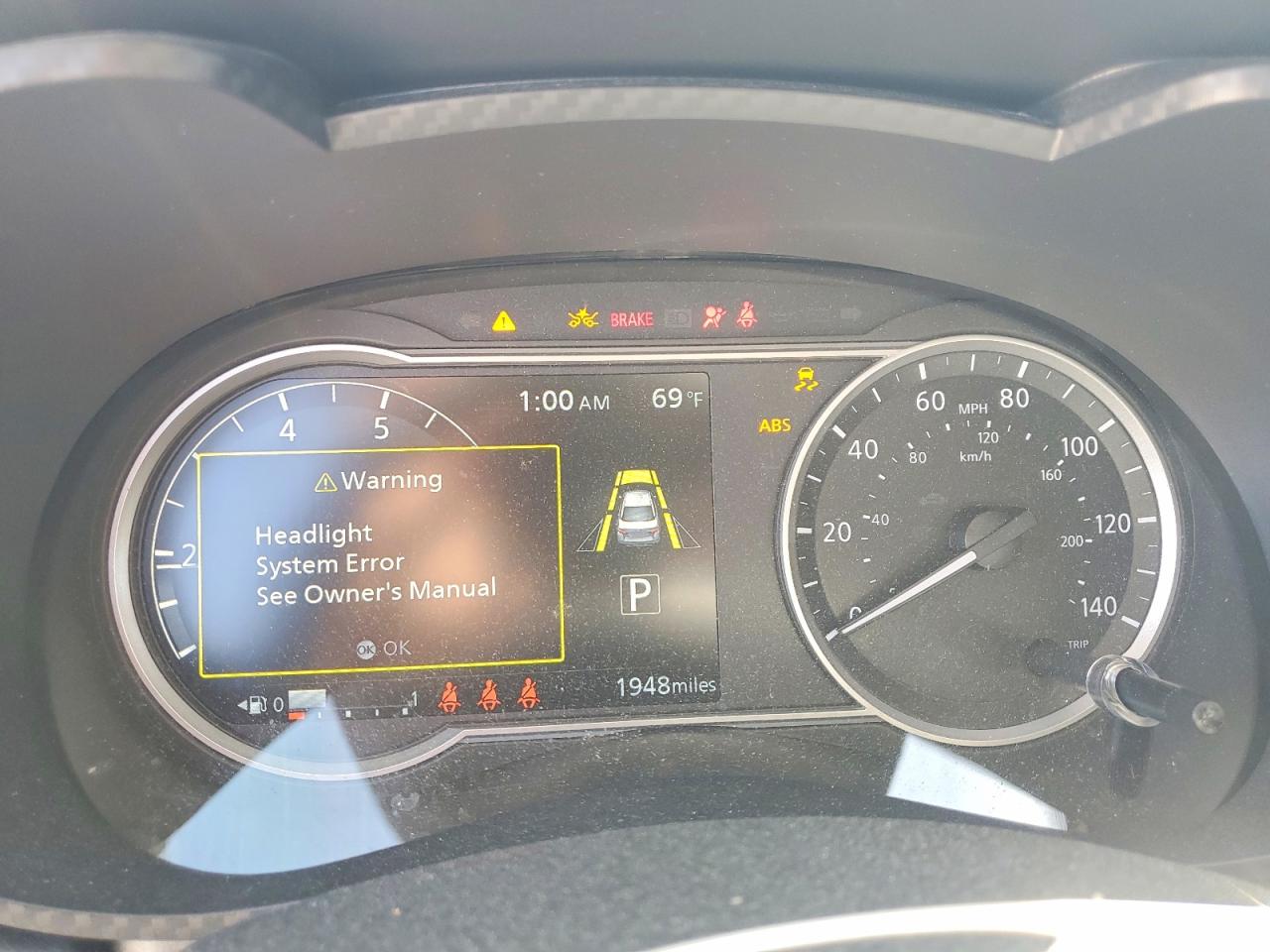 Nissan Versa Sr